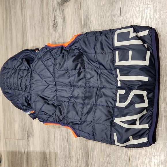 EUC Zara Boys Collection Boys sz 8/9 Puffer Vest w/hoodie 100% polyester - Picture 6 of 10